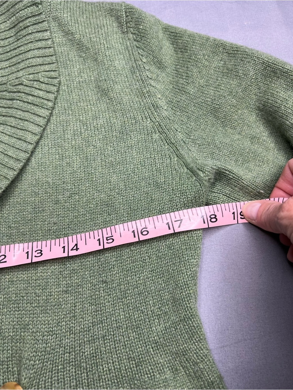 Neiman Marcus Cashmere Sweater - Light Sage size Medium - Picture 5 of 10